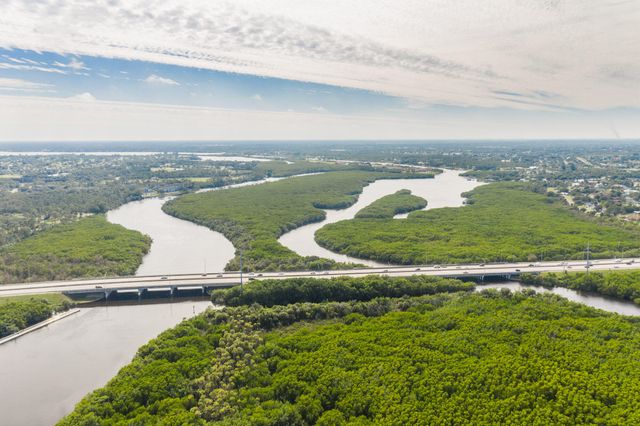 738 SW Ravenswood Lane, Port St. Lucie, Port St Lucie, FL 34983