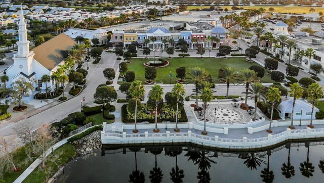 738 SW Ravenswood Lane, Port St. Lucie, Port St Lucie, FL 34983