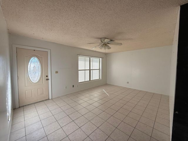 738 SW Ravenswood Lane, Port St. Lucie, Port St Lucie, FL 34983