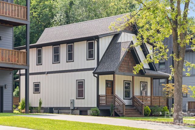 89 Glendale Avenue, Asheville, NC 28803