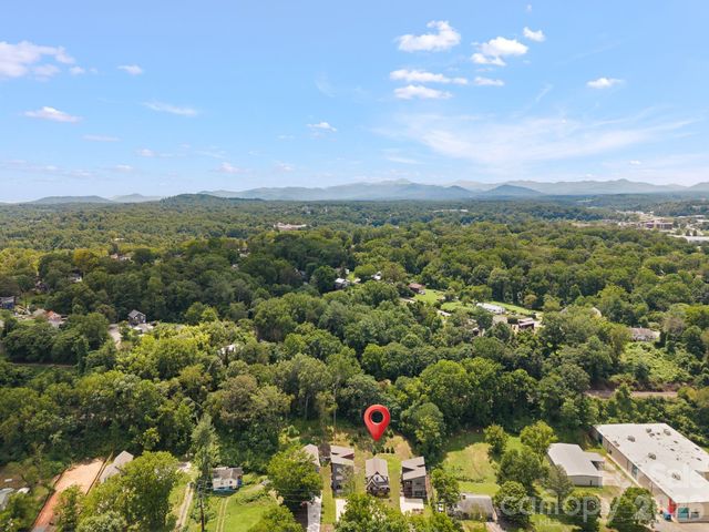 89 Glendale Avenue, Asheville, NC 28803