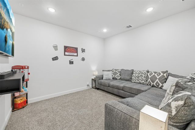 909 Sedona Street, Little Elm, TX 75068