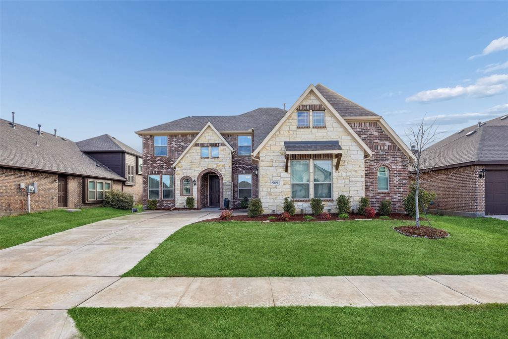 909 Sedona Street, Little Elm, TX 75068