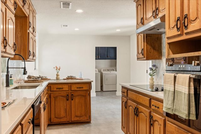 201 E 3rd Street, Weatherford, TX 76086