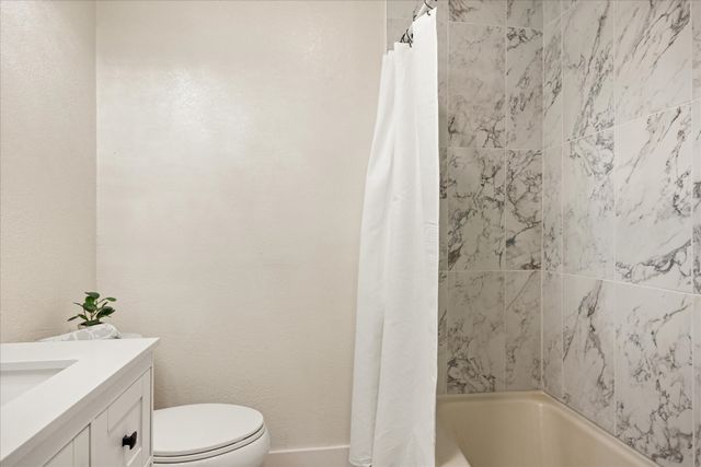 201 E 3rd Street, Weatherford, TX 76086
