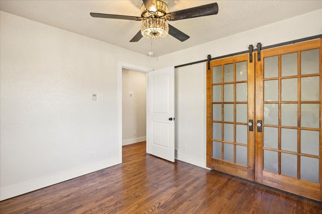 201 E 3rd Street, Weatherford, TX 76086