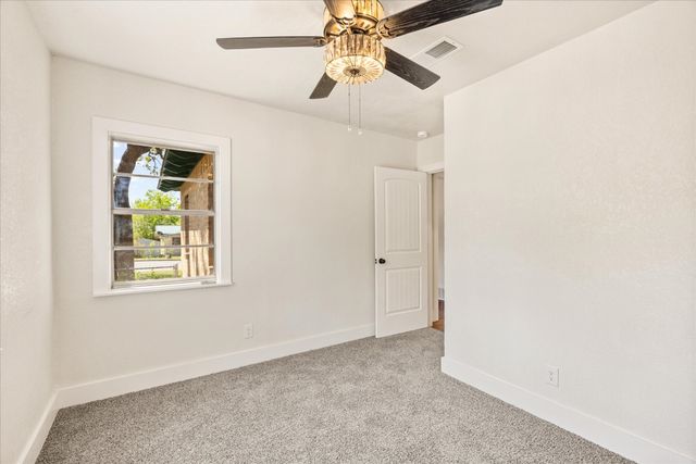 201 E 3rd Street, Weatherford, TX 76086