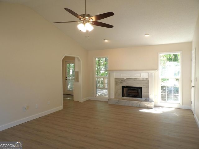 183 Bethnal Way, Douglasville, GA 30134