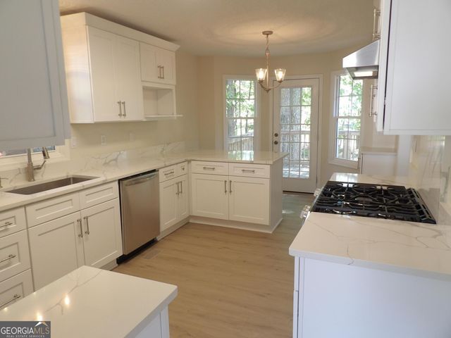 183 Bethnal Way, Douglasville, GA 30134