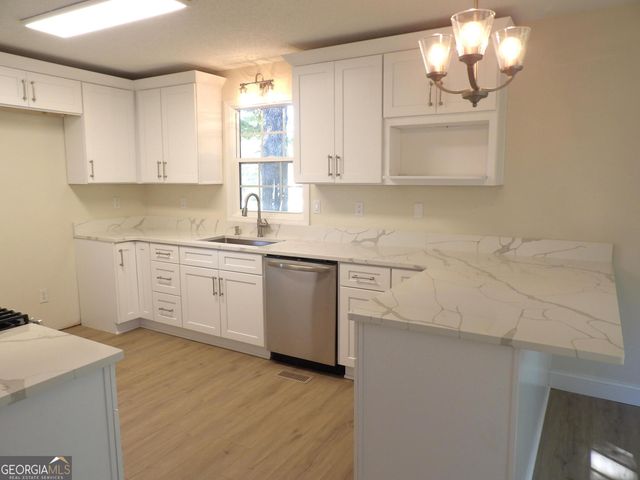 183 Bethnal Way, Douglasville, GA 30134