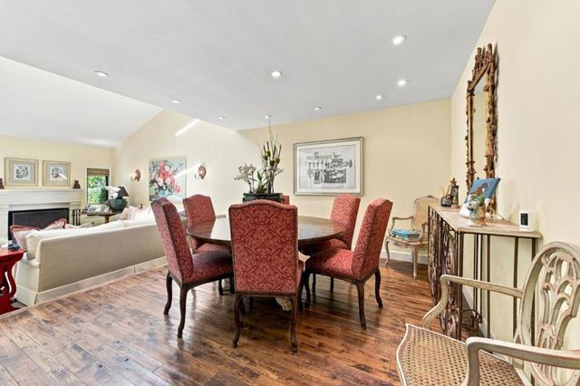 1252 Sharon Park Drive, Menlo Park, CA 94025