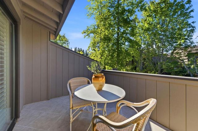 1252 Sharon Park Drive, Menlo Park, CA 94025