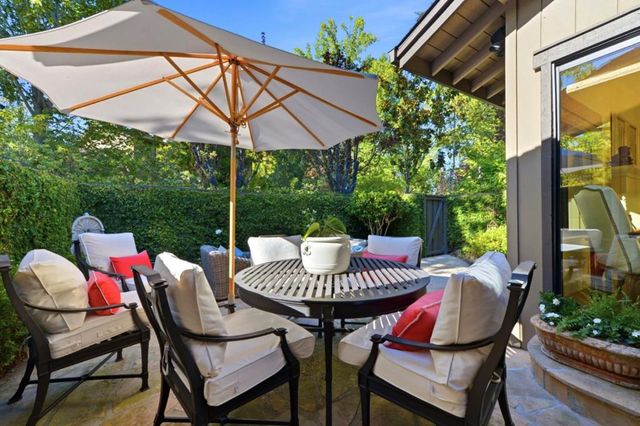 1252 Sharon Park Drive, Menlo Park, CA 94025