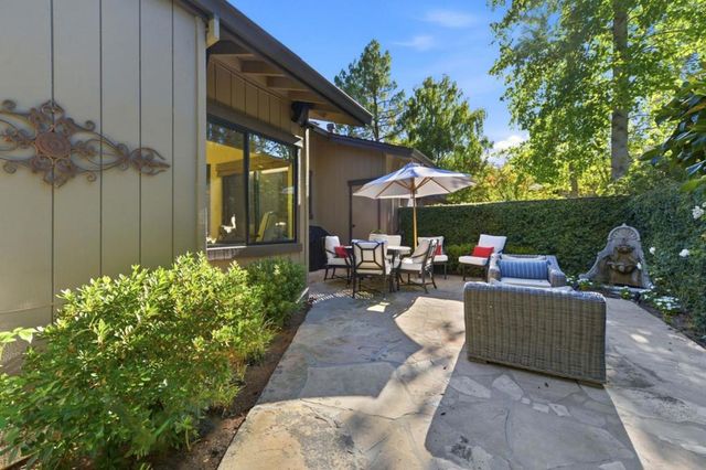 1252 Sharon Park Drive, Menlo Park, CA 94025