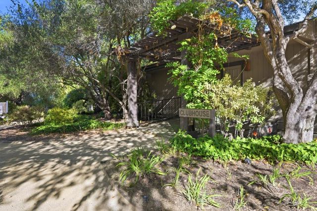 1252 Sharon Park Drive, Menlo Park, CA 94025