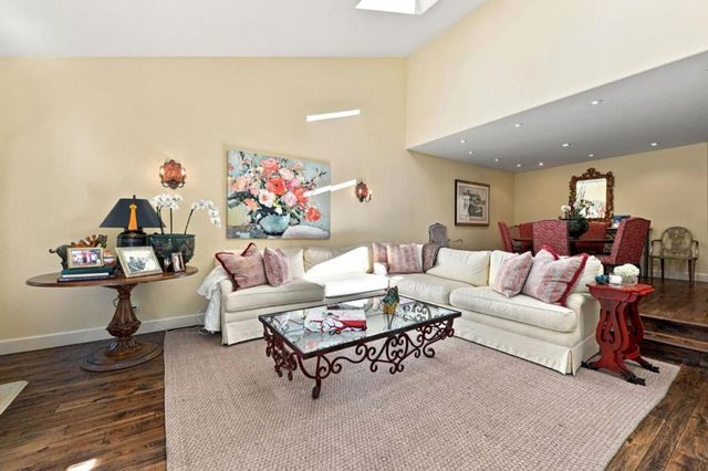 1252 Sharon Park Drive, Menlo Park, CA 94025