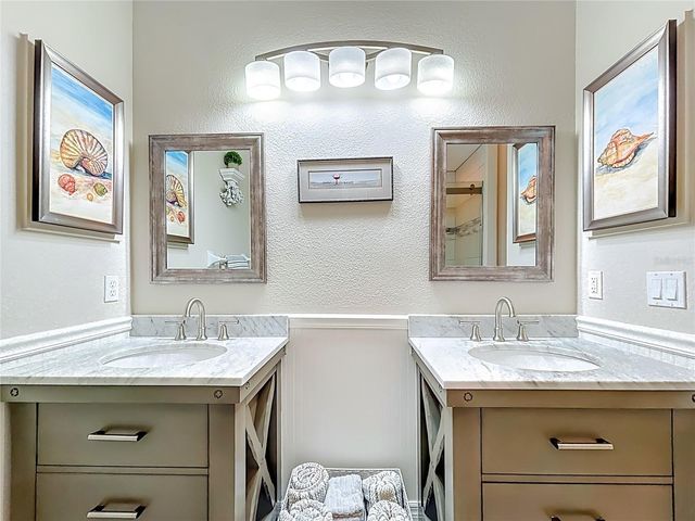 960 COOPER STREET 203, Venice, FL 34285