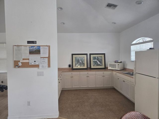 960 COOPER STREET 203, Venice, FL 34285