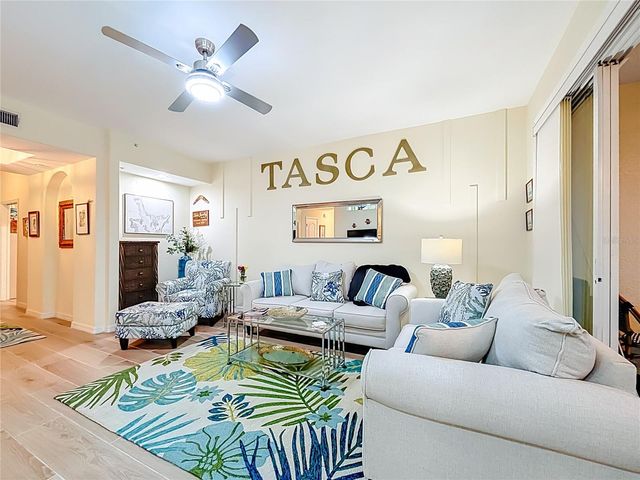 960 COOPER STREET 203, Venice, FL 34285