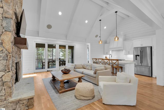 243 Quay Court, Sunset, SC 29685