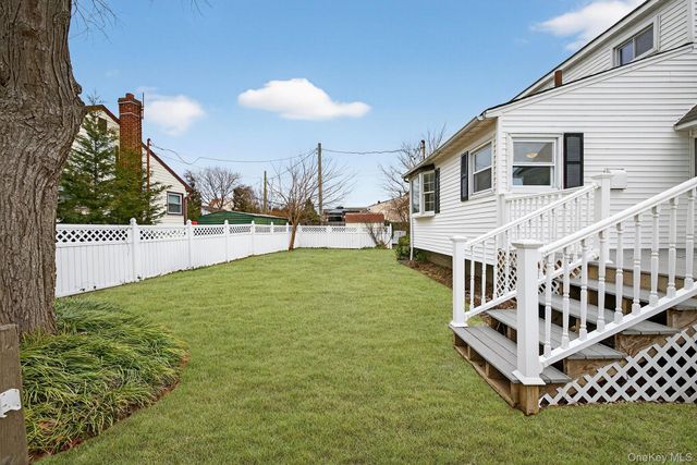 4072 Maywood Drive, Seaford, NY 11783