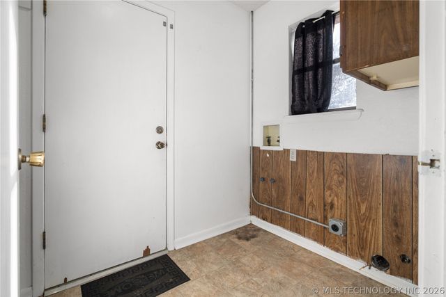 111 Meadowlark Lane, Durant, OK 74701