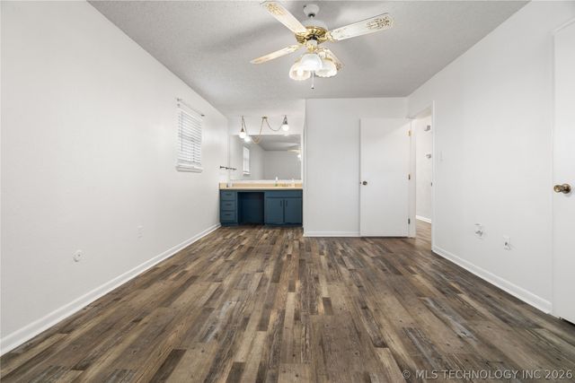 111 Meadowlark Lane, Durant, OK 74701