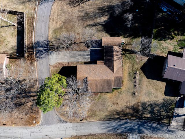 111 Meadowlark Lane, Durant, OK 74701