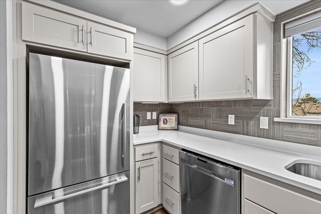 372 Glenn Street, Ashland, OR 97520