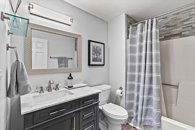 372 Glenn Street, Ashland, OR 97520