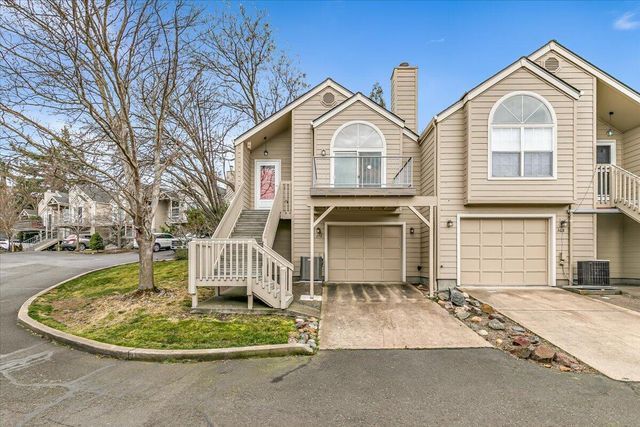 372 Glenn Street, Ashland, OR 97520