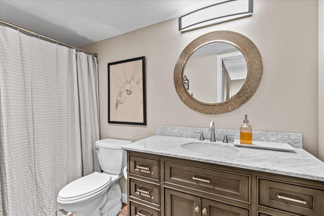 372 Glenn Street, Ashland, OR 97520