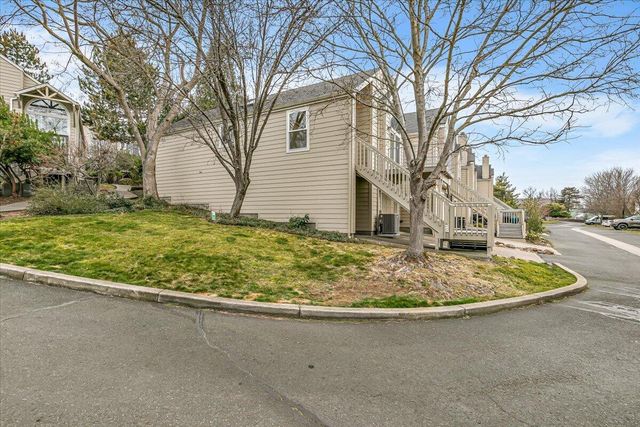 372 Glenn Street, Ashland, OR 97520