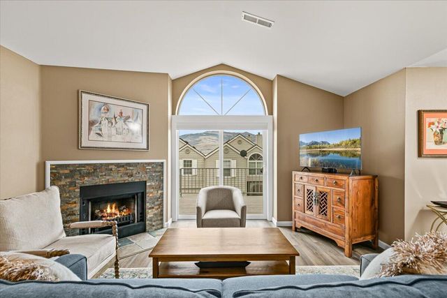 372 Glenn Street, Ashland, OR 97520