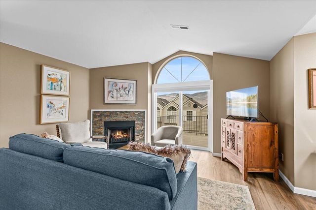 372 Glenn Street, Ashland, OR 97520