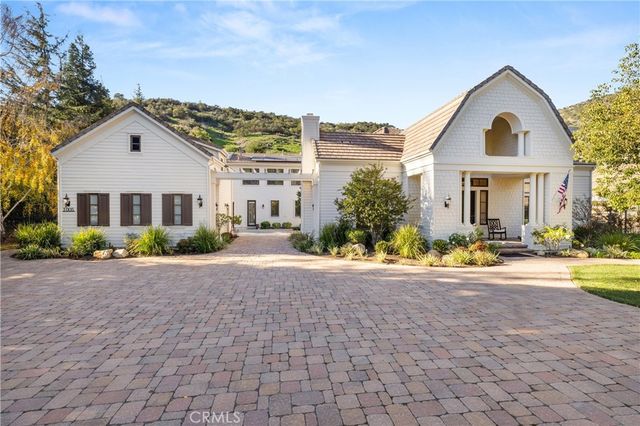 1005 Cheshire Hills Court, Westlake Village, CA 91361