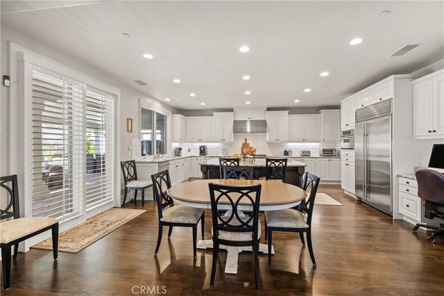 1005 Cheshire Hills Court, Westlake Village, CA 91361