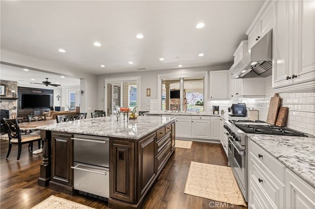 1005 Cheshire Hills Court, Westlake Village, CA 91361