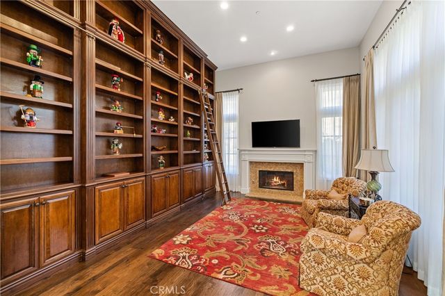 1005 Cheshire Hills Court, Westlake Village, CA 91361
