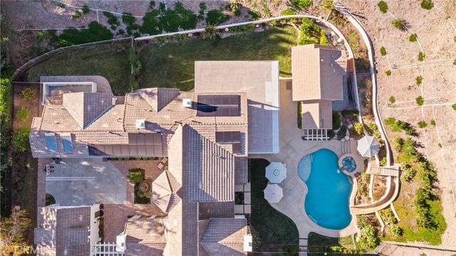 1005 Cheshire Hills Court, Westlake Village, CA 91361