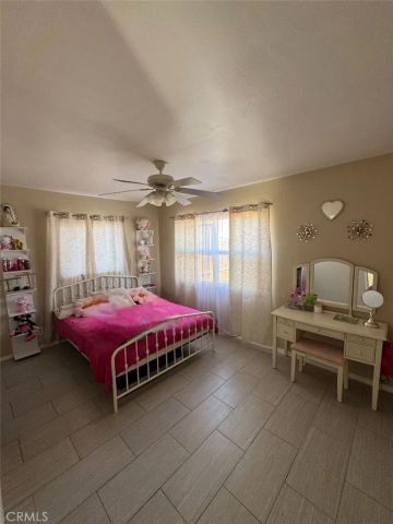 16366 Live Oak, Hesperia, CA 92345