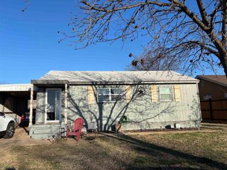 2219 LUCAS AVENUE, Wichita Falls, TX 76301