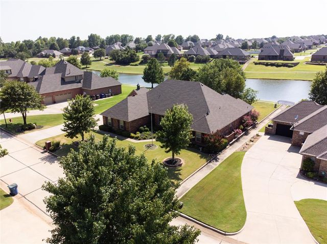 2555 Cross Cut Lane, Choctaw, OK 73020