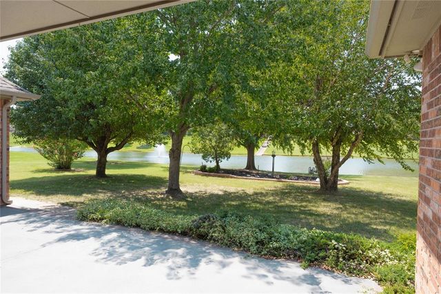 2555 Cross Cut Lane, Choctaw, OK 73020