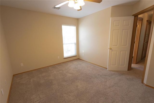 2555 Cross Cut Lane, Choctaw, OK 73020