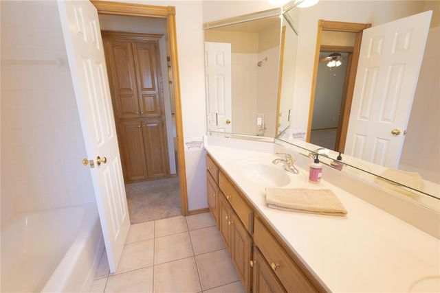 2555 Cross Cut Lane, Choctaw, OK 73020