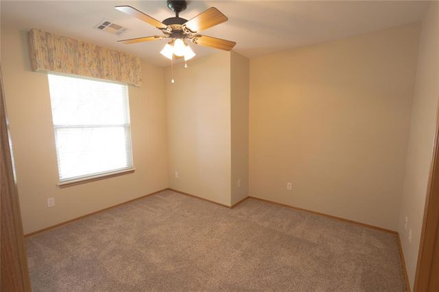 2555 Cross Cut Lane, Choctaw, OK 73020