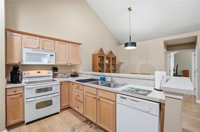 4662 Cobblestone Drive, Tipp City, OH 45371