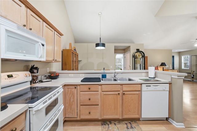 4662 Cobblestone Drive, Tipp City, OH 45371