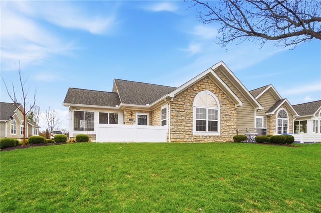 4662 Cobblestone Drive, Tipp City, OH 45371